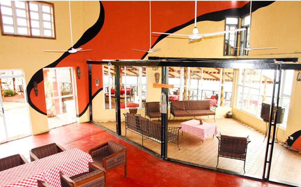 Afrikiko River Front Resort Akosombo Exterior photo