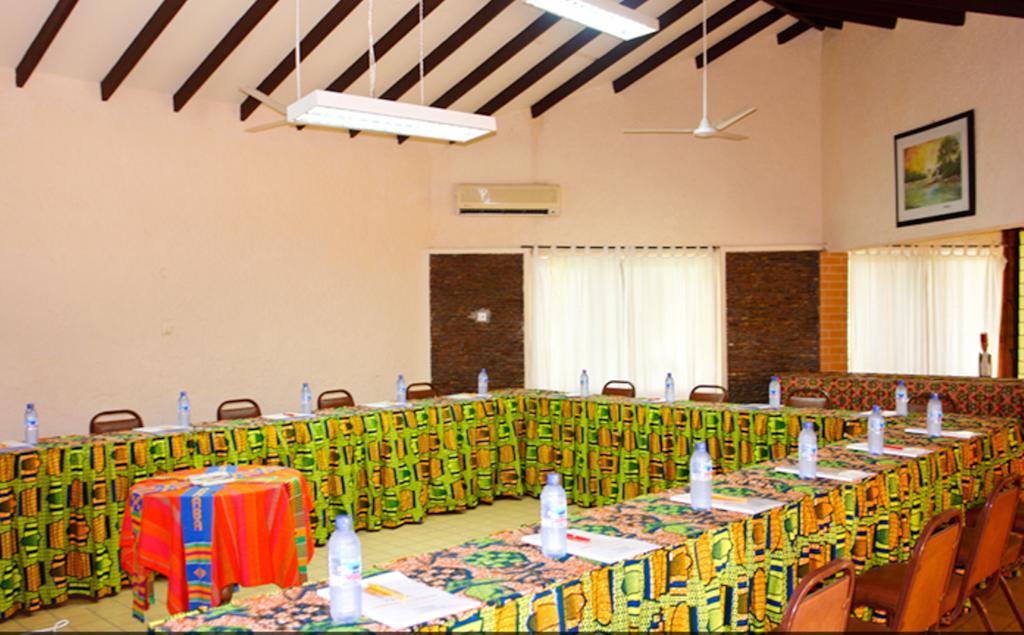 Afrikiko River Front Resort Akosombo Exterior photo