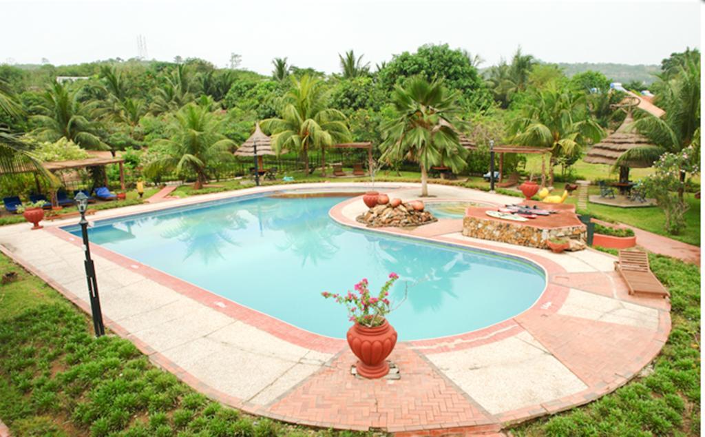 Afrikiko River Front Resort Akosombo Exterior photo